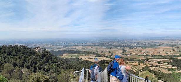 360 graden panorama van de Dentelles Sarrasines