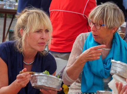 Ineke, Yvonne
