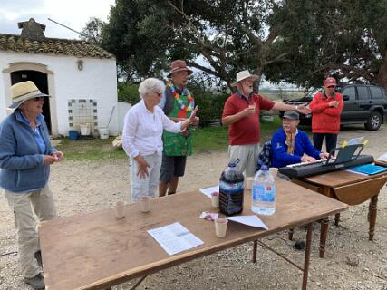 Wim, Yvonne, Dik V, Jan de G