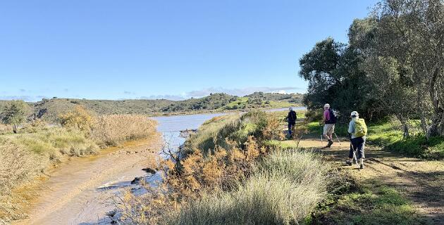Langs de zijrivier Ribeira das Choças komen we aan bij de Guadiana rivier