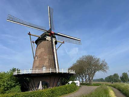 Molen in Dieden, start van de eerste wandeling