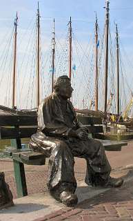 Standbeeld in Volendam
