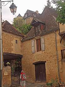 Klim naar het kasteel van Castelnaud
