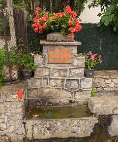 Montbruns-les-Bains<br>Fontaine du Chabrérleux