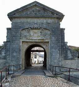 Poort in deVauban vesting van Saint Martin de Ré