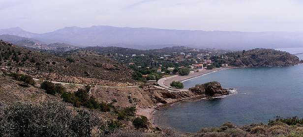 Panorama van de kust bij Limnos en Limnia