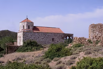 W 6 door de Malagiotis vallei