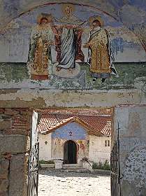 Ingang van het Treskavec klooster