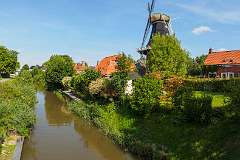 Pieterburen, Pieterpad, Winsum<br>De molen Hollands Welvaart in Messingeweer