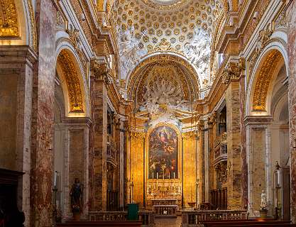 Rome<br>Interieur San Carlo al Corso kerk