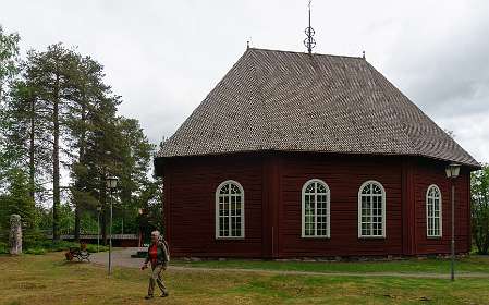 Jokkmokk<br>Lap Kyrkan (1753). In de vakken werden in de wintermaanden de lijken bewaard!