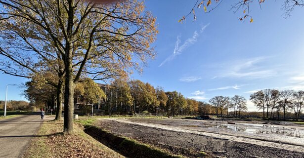 15: IMG_7594<br>Hier komt het nieuwe wijkje Parkbuurt