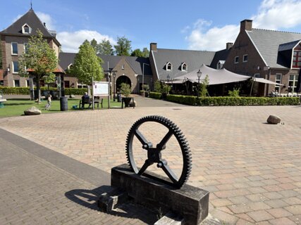 9: IMG_0575<br>Ingang Openluchtmuseum